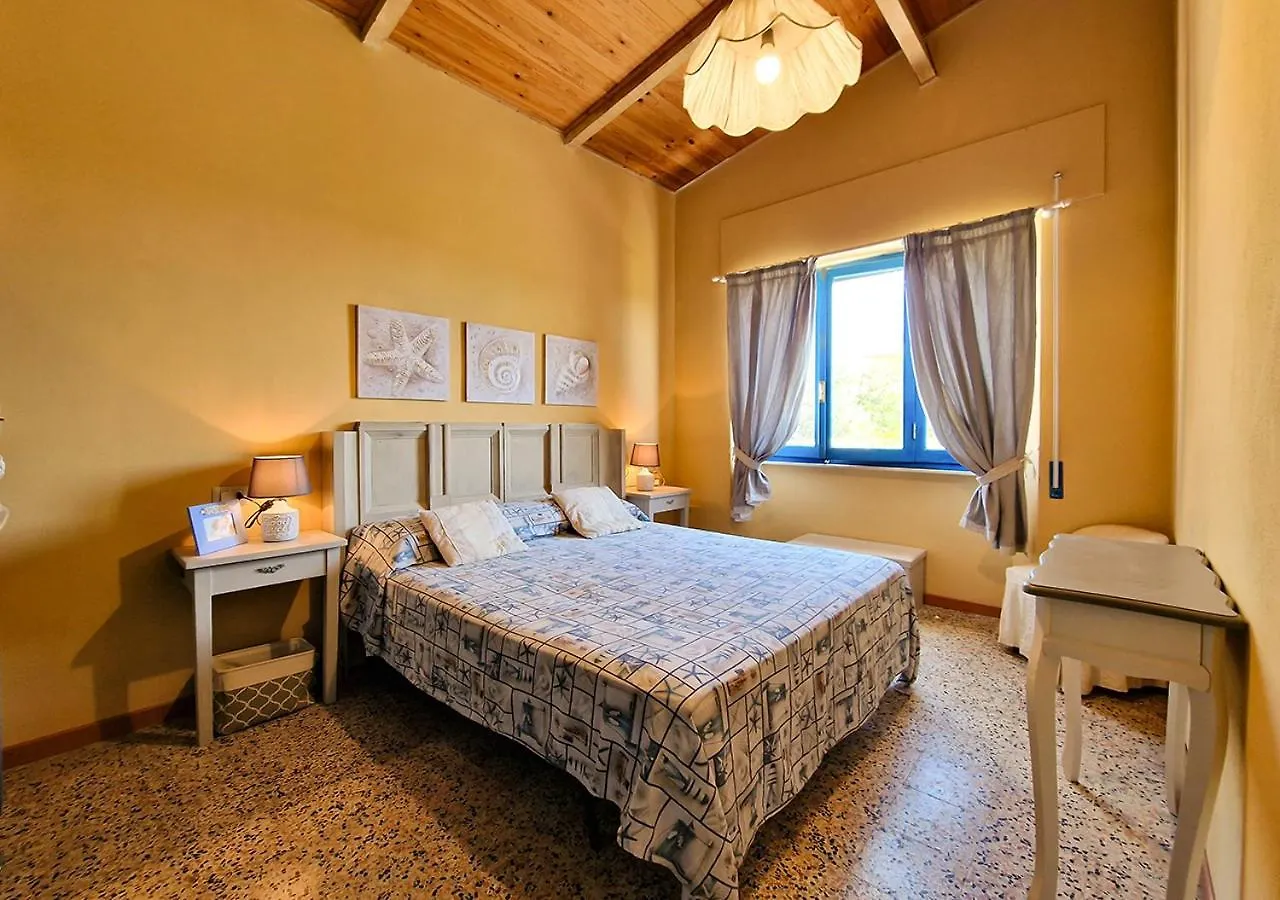 Villino Marinella Apartment La Maddalena